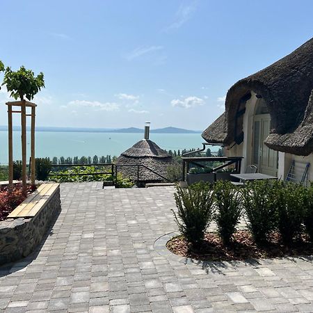 Panorama Apartmanhaz Badacsonytomaj Εξωτερικό φωτογραφία