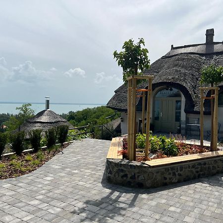 Panorama Apartmanhaz Badacsonytomaj Εξωτερικό φωτογραφία