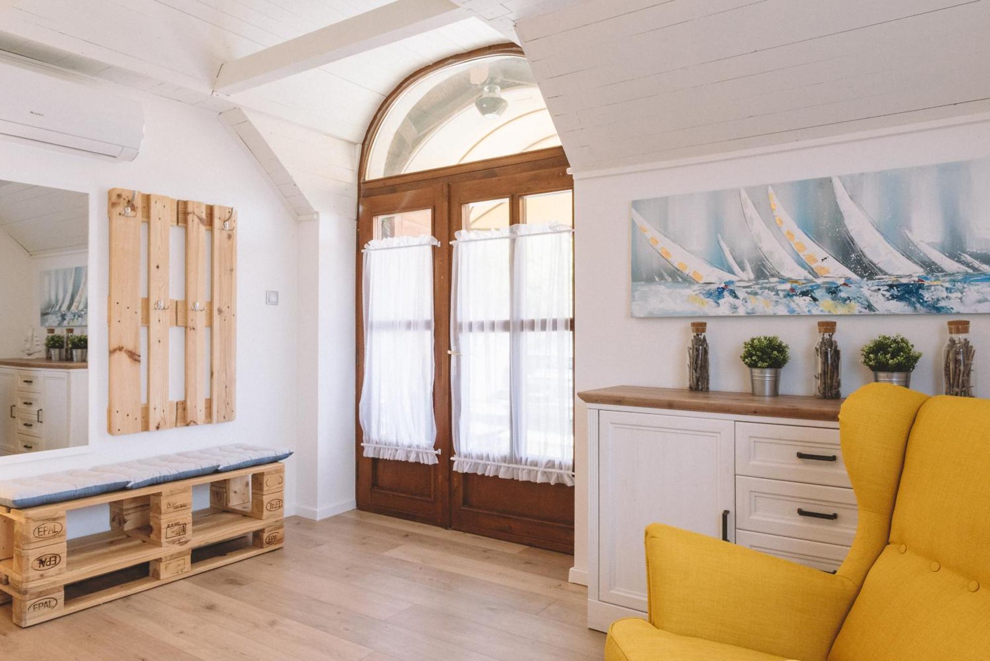 Panorama Apartmanhaz Badacsonytomaj Εξωτερικό φωτογραφία